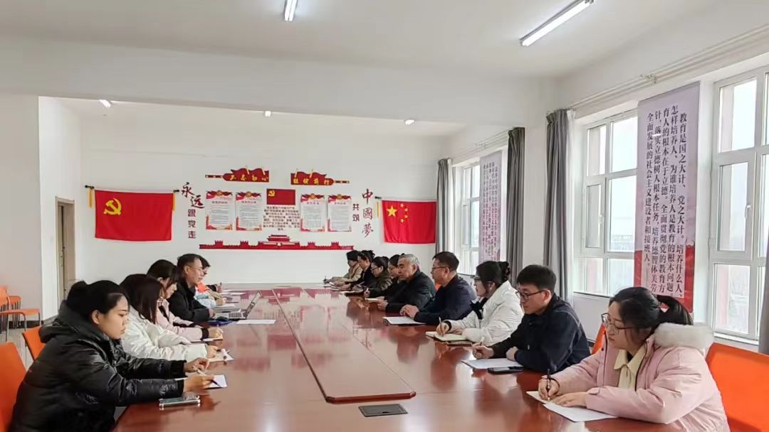 ef5b70dce885a3a5ef469c1c36649f9.jpg ef5b70dce885a3a5ef469c1c36649f9.jpg