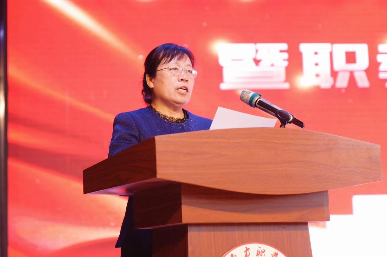 4ee77a3998c4c8c9481d4d101b74d38.jpg 4ee77a3998c4c8c9481d4d101b74d38.jpg