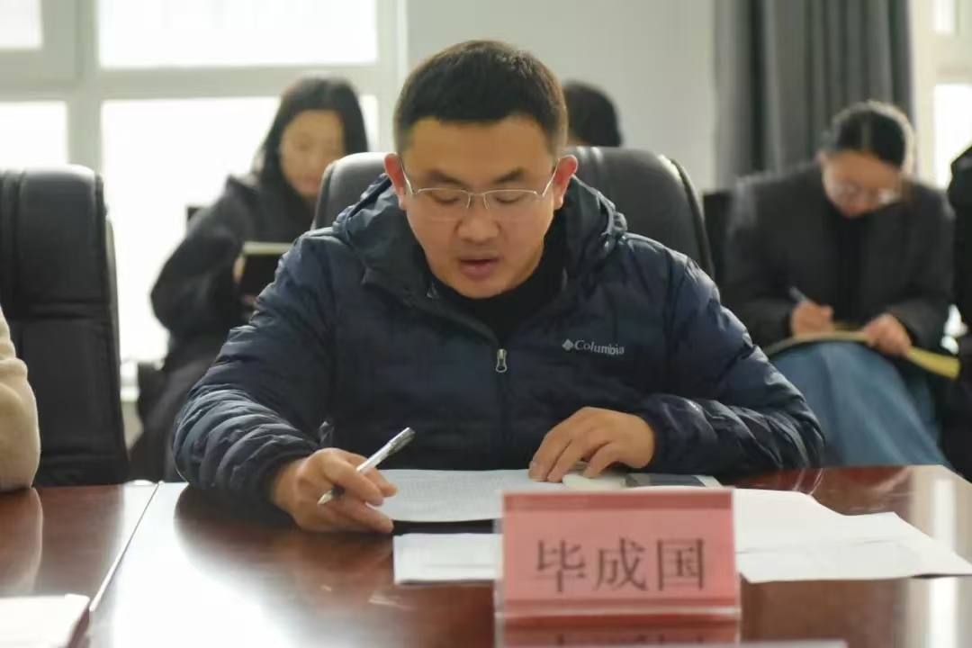 e3101e4e77f0381059aa2a9eee4f8e8c.jpg e3101e4e77f0381059aa2a9eee4f8e8c.jpg