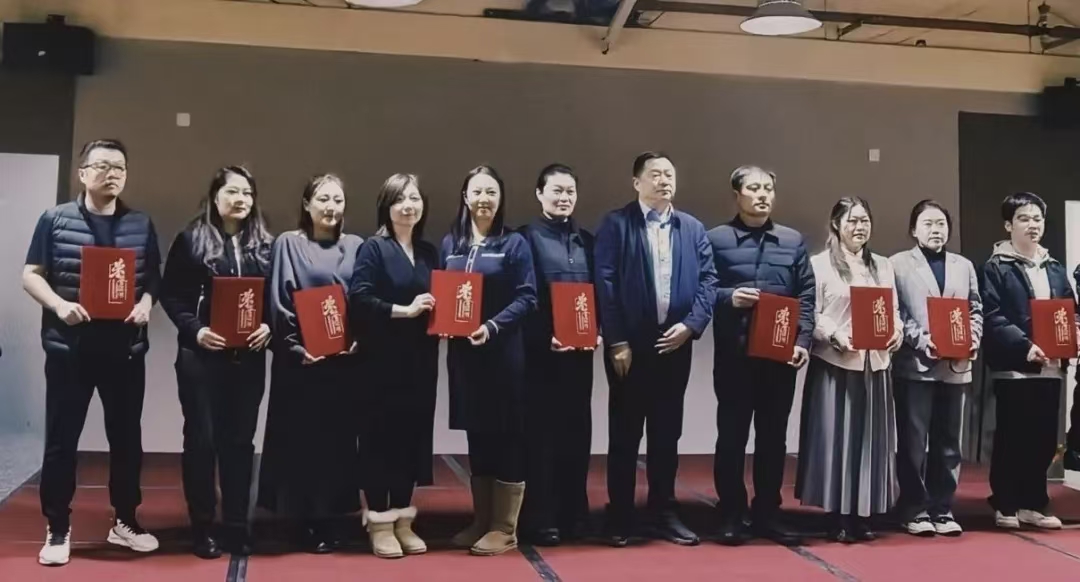 25a33f714bb8b1234b45b2b2a730727a.jpg 25a33f714bb8b1234b45b2b2a730727a.jpg