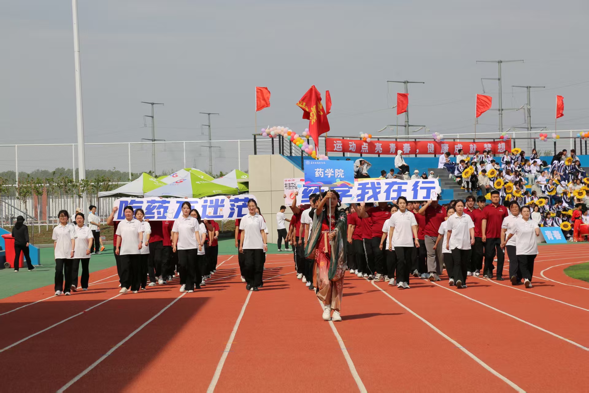 97dae38c1ea0ec467fbb58ab6ad14ab5.jpg