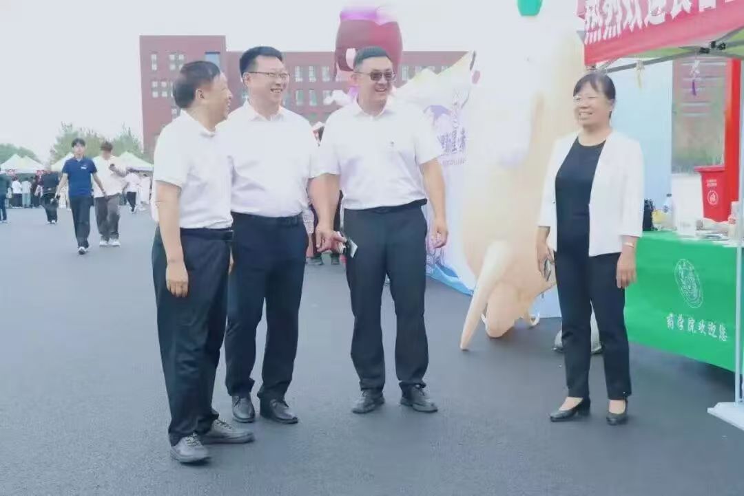 6cbd87e6cb5e4015cca9cf69b11ac94e.jpg 6cbd87e6cb5e4015cca9cf69b11ac94e.jpg